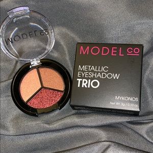 🆕 Model Co Metalic Eyeshadow Trio in Mykonos